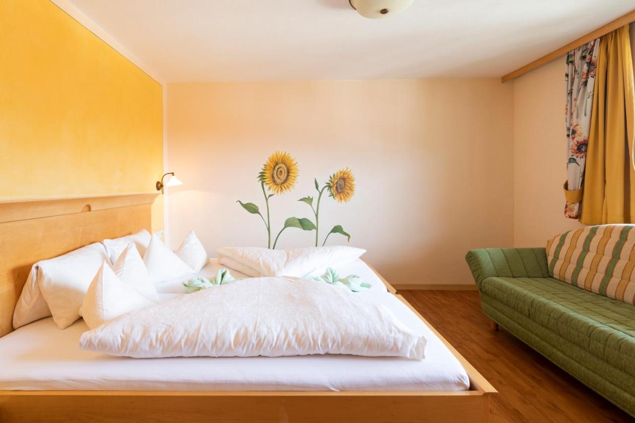 Residenz Theresa Söll Exteriör bild