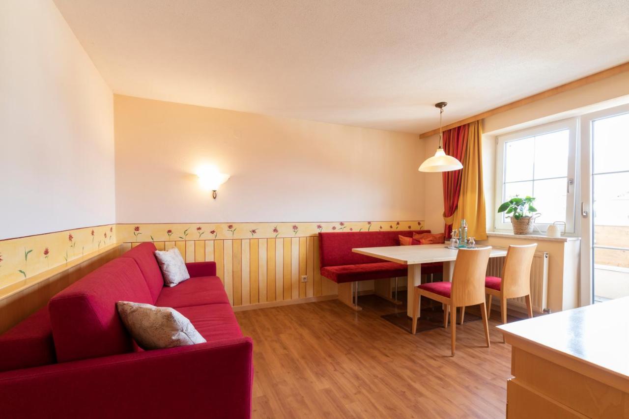 Residenz Theresa Söll Exteriör bild
