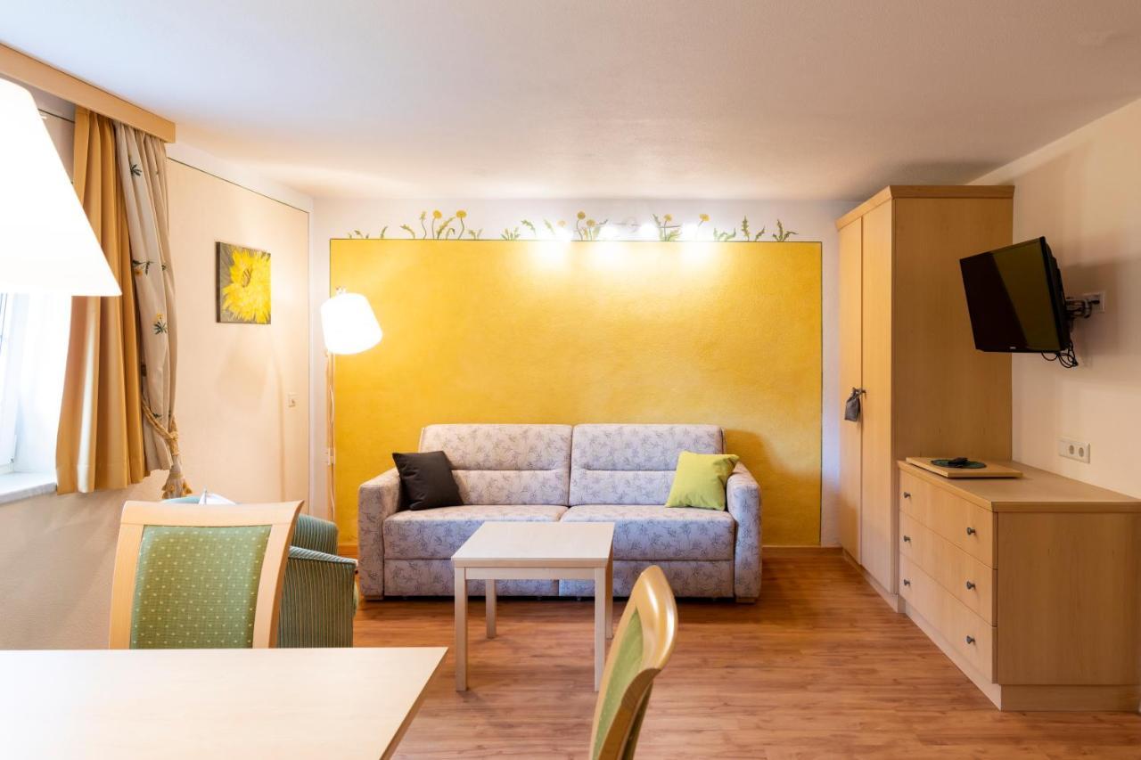 Residenz Theresa Söll Exteriör bild